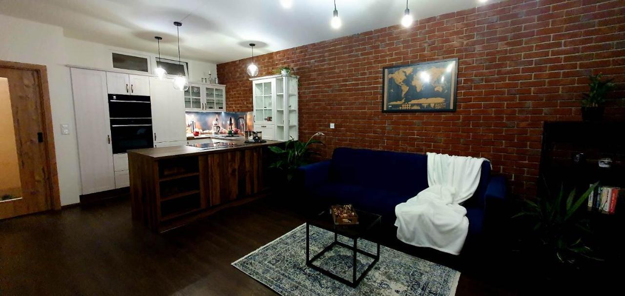 Apartman Jako Doma Ołomuniec Zewnętrze zdjęcie